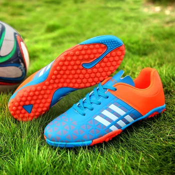 מכתב מודפס ילדים נעלי כדורגל פקקים מקורה בשטח Futsal נעלי בנים ירוק ארוך ספייק נעלי כדורגל ילדים פאטוס דה Futbol