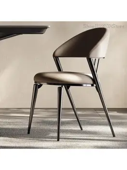 איטלקי מינימליסטי האוכל כיסא מודרניים פשוטים הכיסא נורדי אור יוקרה מעצב המשפחה במלון מסעדה כיסא מעור