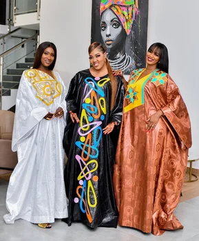 אפריקה שמלה לנשים בתוספת גודל שמלה Bazin ריש רקמה עם רקמה רצפת שמלה ארוכה עם צעיף