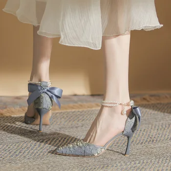 קיץ סנדלים לבנות 2023 יוקרה עבודת יד פרל תחרה חתונה נשים עקבים נעלי כלה אלגנטית בנות הצביע הבוהן עקבים גבוהים
